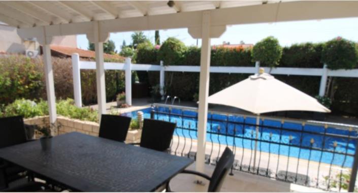 Image No.2-5 Bed Villa for sale