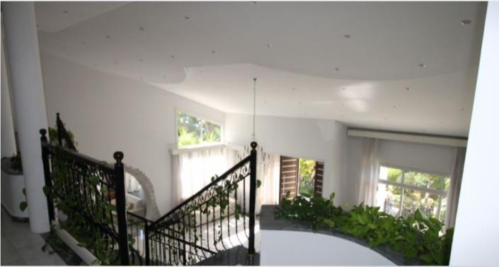 Image No.11-5 Bed Villa for sale