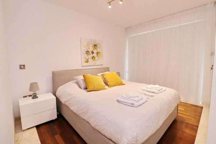 Image No.9-2 Bed Apartment for sale