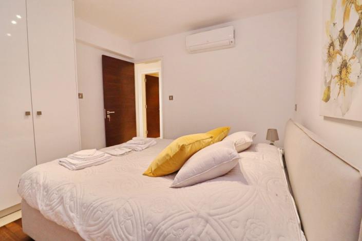 Image No.12-2 Bed Apartment for sale