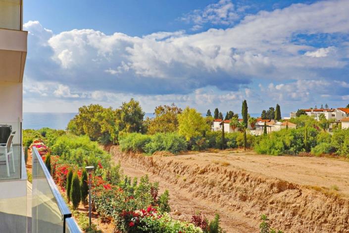 Image No.43-2 Bed Apartment for sale