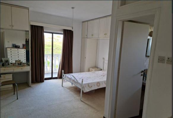 Image No.11-8 Bed House/Villa for sale