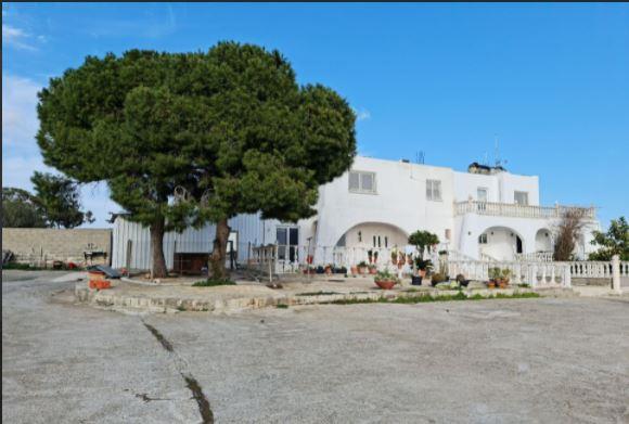 Image No.20-8 Bed House/Villa for sale