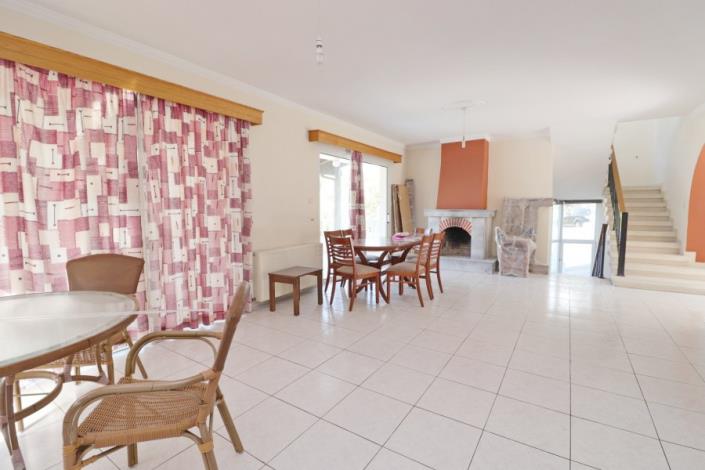 Image No.7-3 Bed Villa for sale