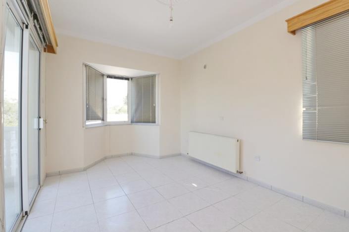 Image No.14-3 Bed Villa for sale