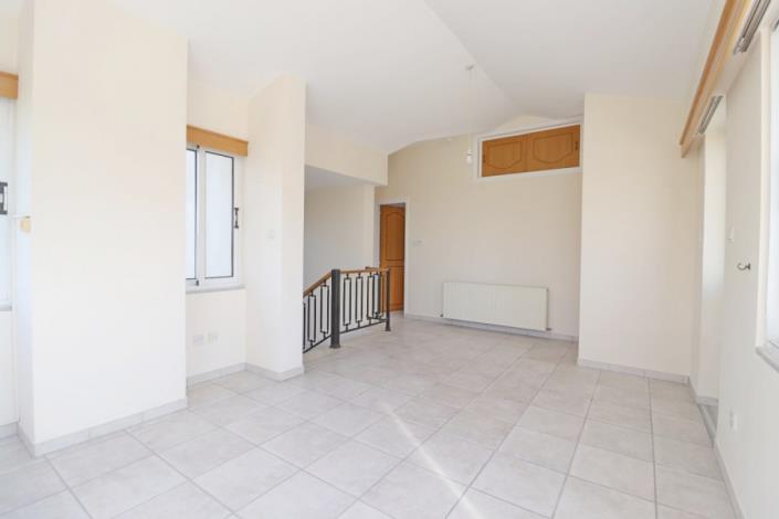 Image No.22-3 Bed Villa for sale