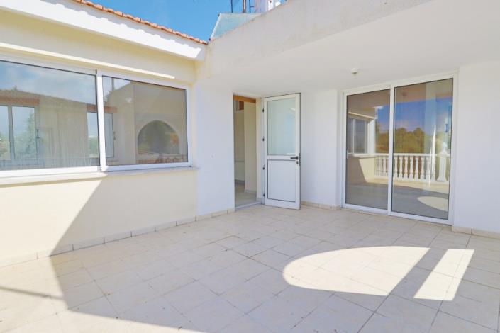 Image No.25-3 Bed Villa for sale