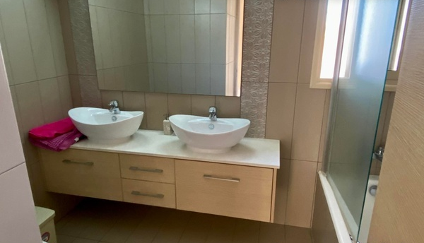 Image No.13-5 Bed House/Villa for sale