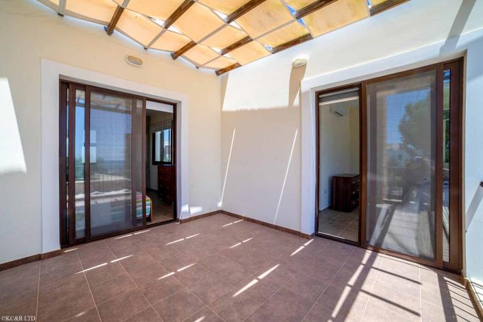 Image No.18-3 Bed Villa for sale