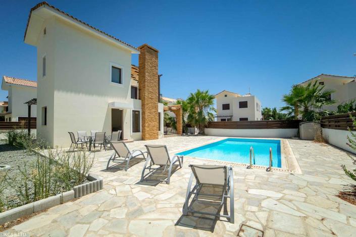 Image No.21-3 Bed Villa for sale