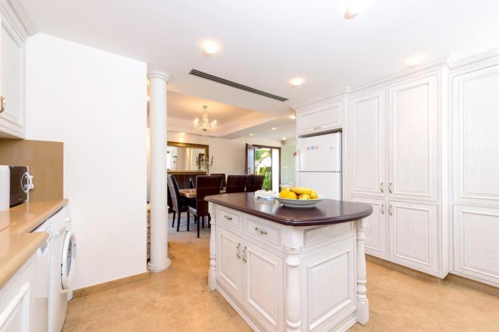 Image No.7-3 Bed Villa for sale