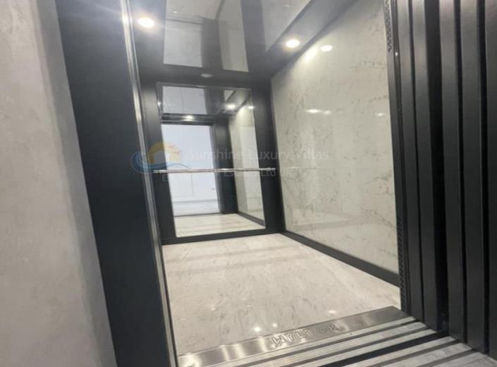 Image No.16-5 Bed Villa for sale