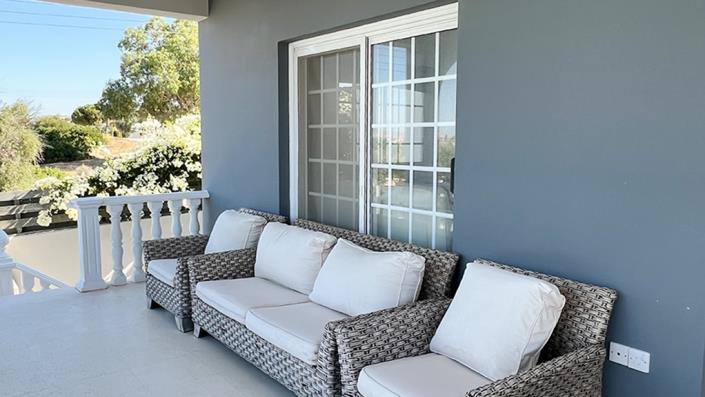 Image No.21-3 Bed Villa for sale