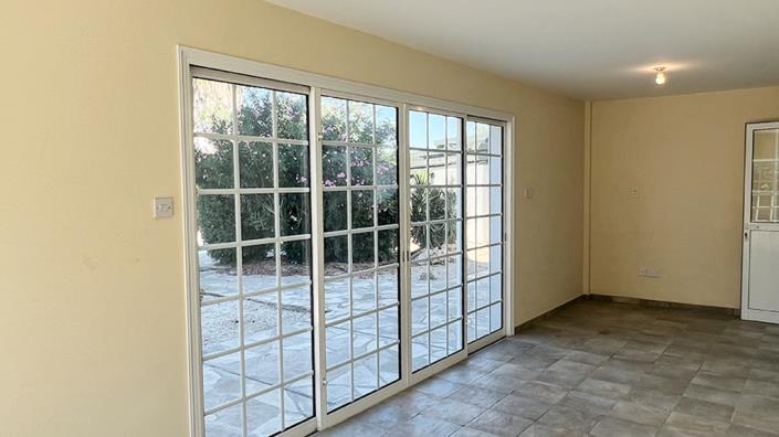 Image No.22-3 Bed Villa for sale