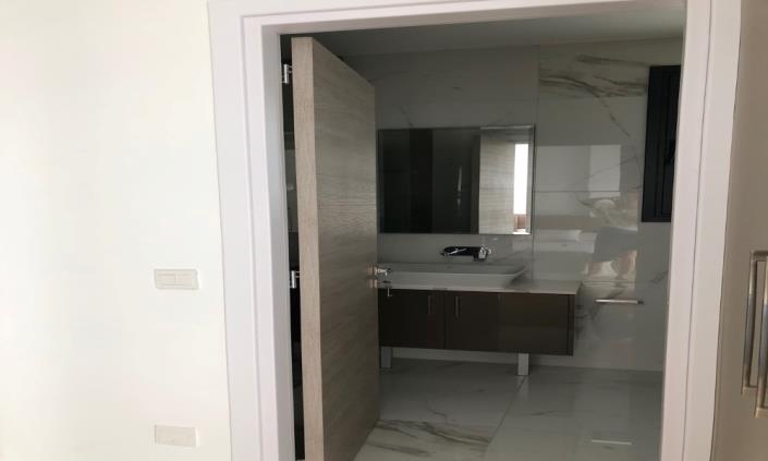 Image No.15-3 Bed Apartment for sale