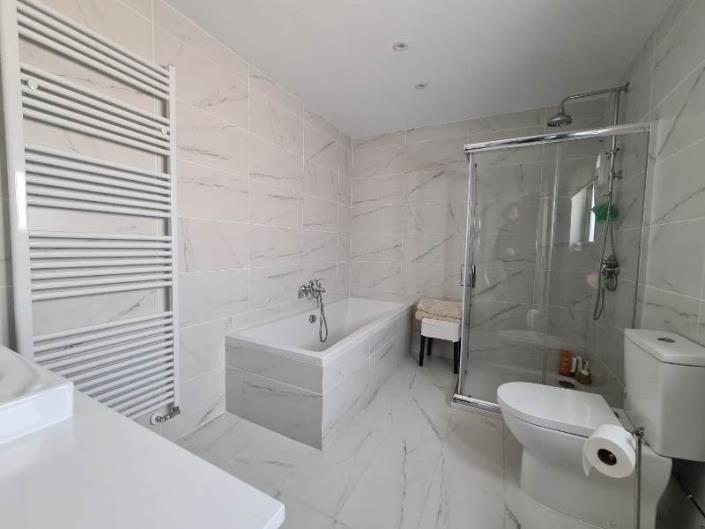 Image No.27-4 Bed House/Villa for sale