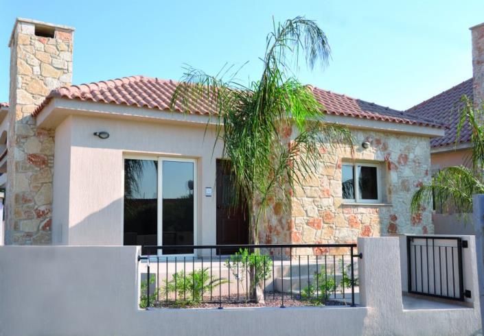 Image No.6-2 Bed Maisonette for sale