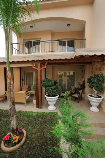 Image No.16-2 Bed Maisonette for sale