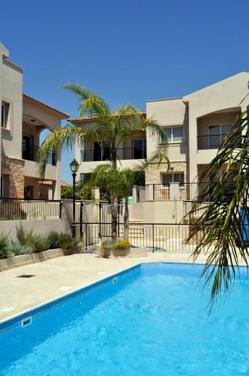 Image No.18-2 Bed Maisonette for sale