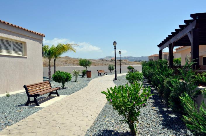 Image No.19-2 Bed Maisonette for sale