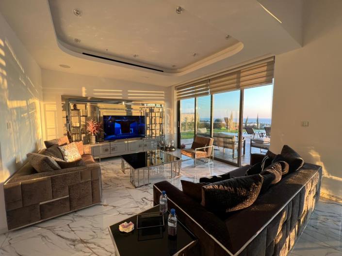 Image No.6-4 Bed House/Villa for sale