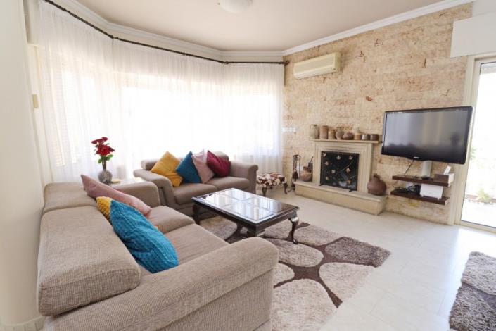 Image No.5-4 Bed Bungalow for sale