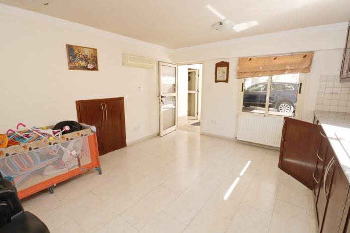 Image No.27-4 Bed Bungalow for sale