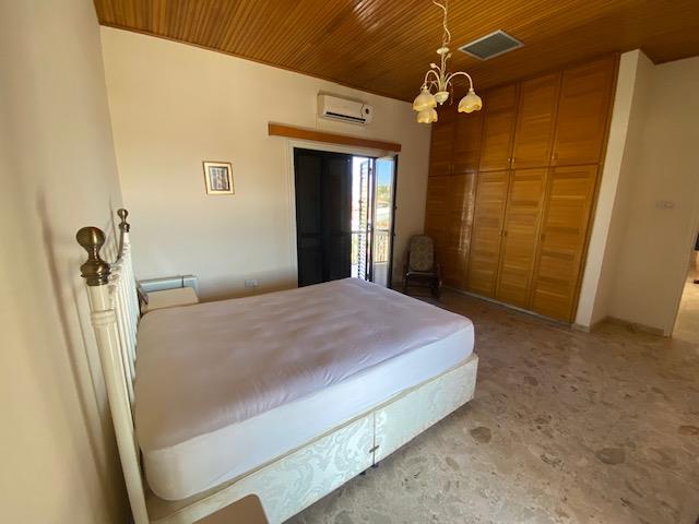 Image No.10-4 Bed House/Villa for sale