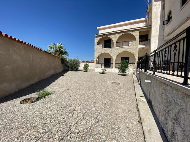 Image No.24-4 Bed House/Villa for sale