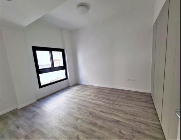 Image No.25-3 Bed Apartment for sale