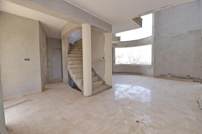 Image No.12-5 Bed House/Villa for sale