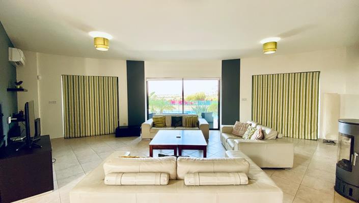 Image No.7-4 Bed House/Villa for sale