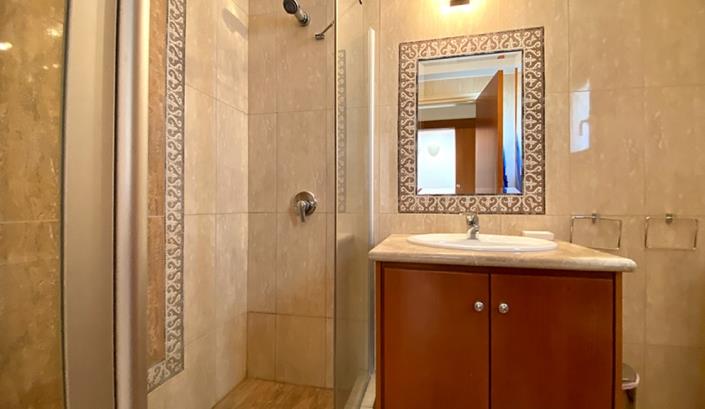 Image No.18-4 Bed House/Villa for sale