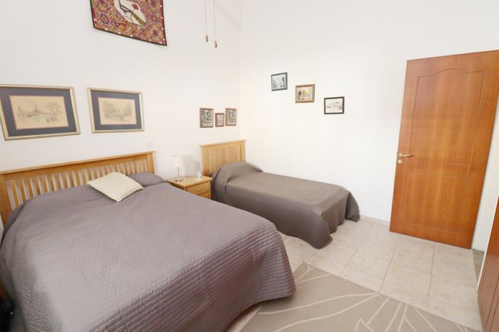 Image No.26-3 Bed Bungalow for sale