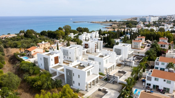 Image No.1-5 Bed House/Villa for sale