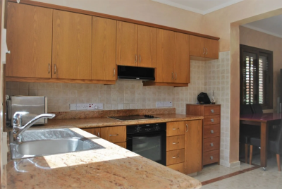 ffc5369688ac63ecca90d69008a44b47