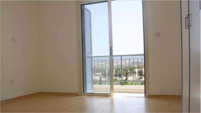 Image No.5-3 Bed Townhouse for sale