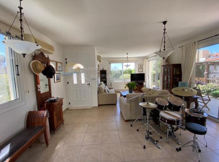 Image No.5-3 Bed Villa for sale