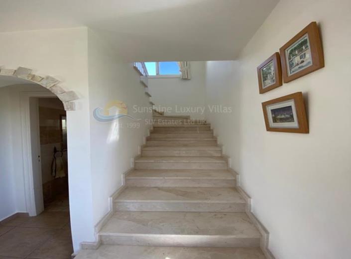 Image No.16-3 Bed Villa for sale