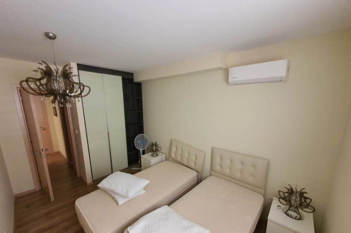 Image No.17-5 Bed House/Villa for sale