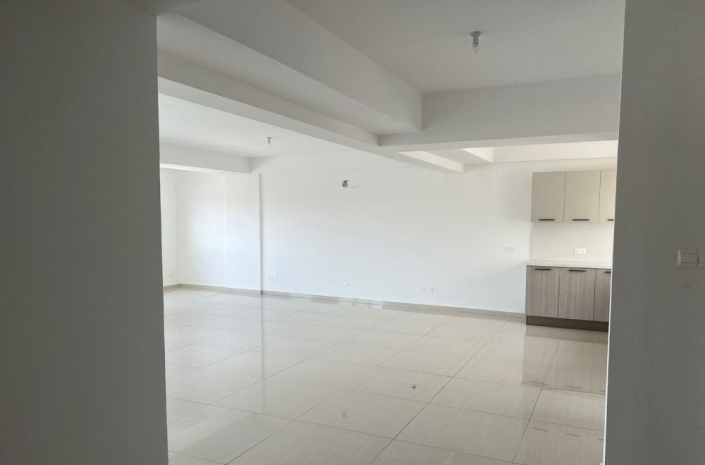 Image No.15-3 Bed Apartment for sale