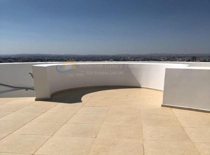 Image No.18-3 Bed Apartment for sale