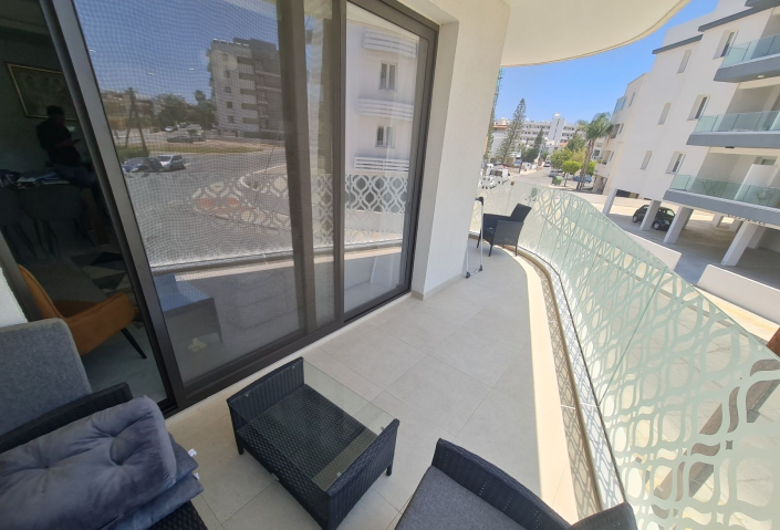 Image No.12-2 Bed Apartment for sale