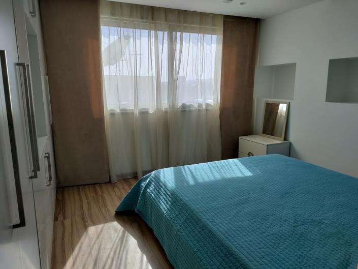 Image No.18-3 Bed Apartment for sale