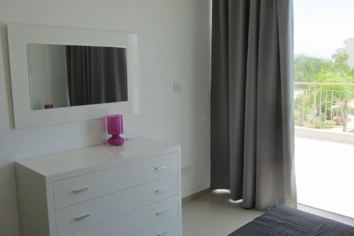 Image No.15-2 Bed Apartment for sale