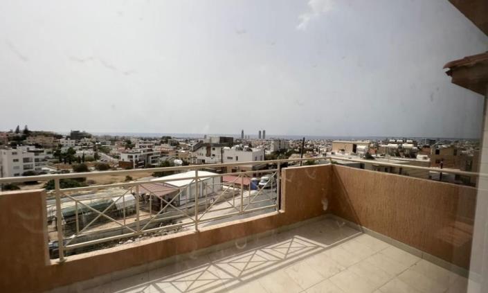 Image No.8-3 Bed Apartment for sale