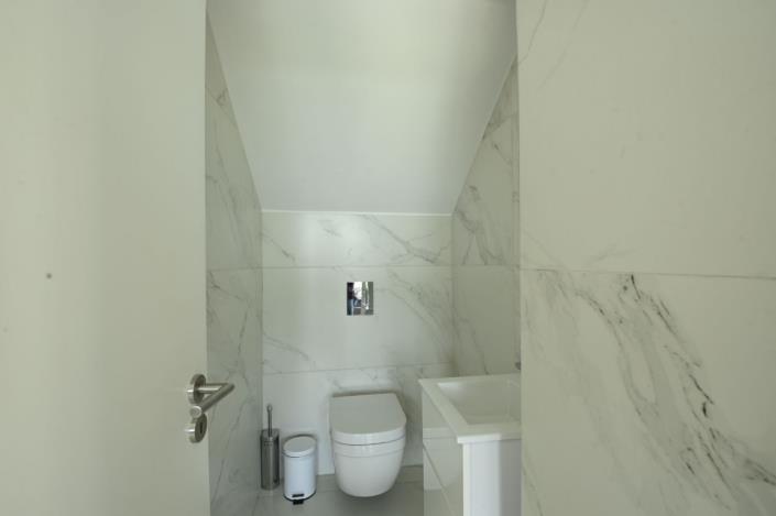 Image No.10-4 Bed House/Villa for sale