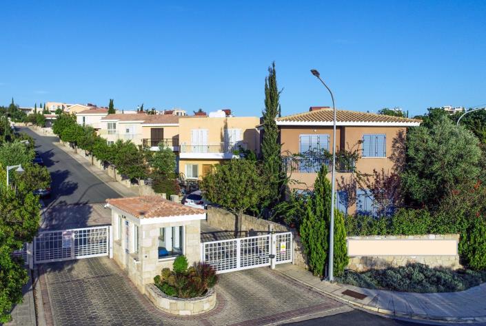 Image No.15-2 Bed Apartment for sale