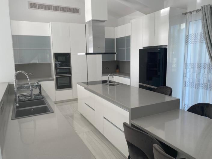 Image No.10-4 Bed Villa for sale