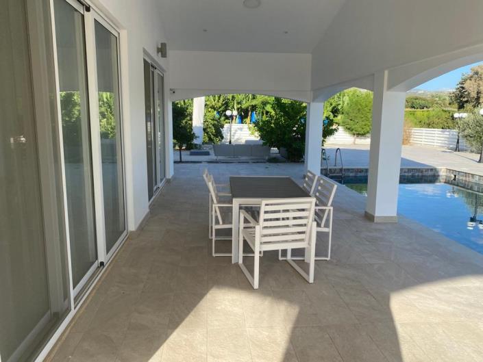 Image No.26-4 Bed Villa for sale